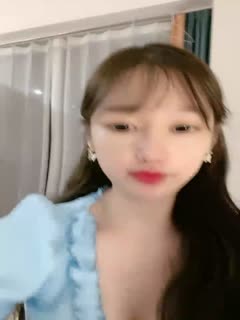 直播 颜值区极品美女下播前给大家小秀一波...免费观看